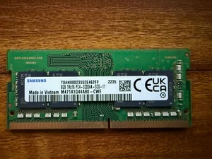 USED Samsung M471A1G44AB0-CWE 8 GB (1x8GB) PC4-3200AA Laptop Memory RAM - Picture 1 of 1