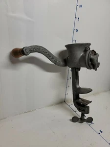 Antiker Metallguss Nr. 21 Mahlwerk Fleisch Nuss Gewürz Kind Größe 6 Zoll Pat 1915 - Bild 1 von 5