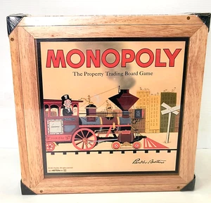 Monopoly Caja Madera Juego de Mesa Nuevo Y Precintado Hasbro 2011 Nostalgia - Imagen 1 de 3
