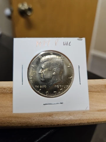 1977 P Uncirculated Kennedy 50c Half Dollar Actual Coin Pictured Cover