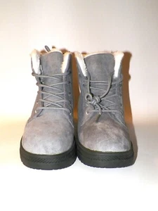 Aliceganna Damen grau Wildleder Winterstiefel Neu ohne Verpackung - Bild 1 von 8
