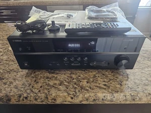 Yamaha RX-V385 5.1-Channel 4K Ultra HD Bluetooth AV Stereo/Home Theater Reciever - Picture 1 of 13