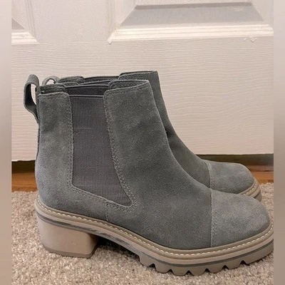 ANTHROPOLOGIE BERNARDO Women’s Gray Suede Pull On Salem Boots Size 6.5 - Image 1 of 4
