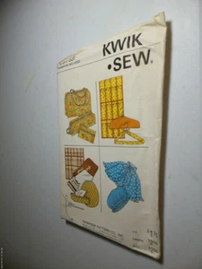 Kwik Sew 831 Make-Up Bag Shower Cap & Shoe Organizer Pattern w/ Transfers - Picture 1 of 1