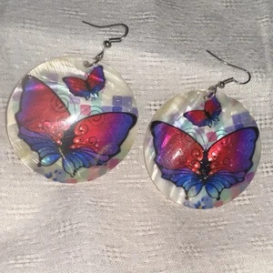 Pendientes Mariposa Grandes 2" Redondos Concha Púrpura Rosa Azul Cuelgan Nuevos - Imagen 1 de 10