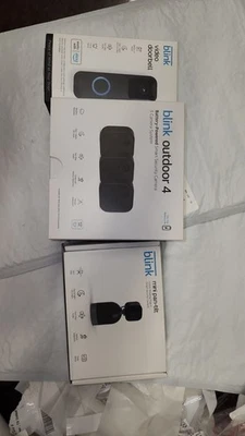 NUEVO Paquete de 4 sistemas de cámara de seguridad para el hogar Blink exterior/interior + video timbre Foto 1 de 3