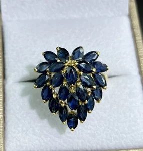 14k Solid Yellow Gold Heart Cluster Ring, Natural Sapphire. Sz 8.25, 4.22 Grams - Picture 1 of 7