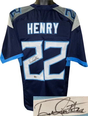 Jersey estilo profesional cosido personalizado firmado por Derrick Henry Tennessee XL #22- Beckett Foto 1 de 3