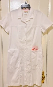 Uniforme de laboratorio médico Sketchers blanco para mujer talla mediana una pieza nuevo - Imagen 1 de 5
