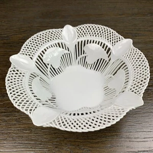 Romamerica Fine Porcelain Hand Made Woven White Basket Dish Bowl Floral - Picture 1 of 8