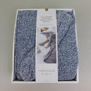 Threshold Cozy Gift Box Set Chenille End-of-Bed Throw & Matching Socks #C695 - Picture 1 of 8