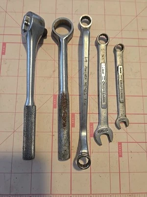Lot Of 5 Vintage CRAFTSMAN & Others Ratchet & Wrenches - Image 1 of 4