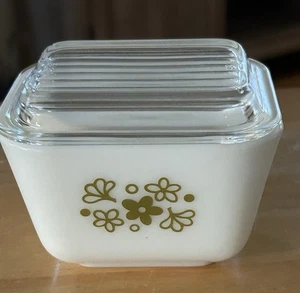 Pyrex Green Spring Blossom Crazy Daisy Refrigerator Dish 501B with Lid - Picture 1 of 6