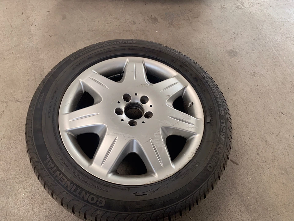 Maybach W240 Komplettrad Reifen Felge defekt A2404010802 8JX19 ET 67 - Bild 1 von 4