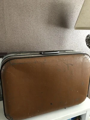 Vintage Brown Suitcase - Weathered, Patina. - Image 1 of 4
