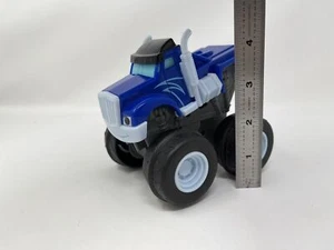 Frantoio Blaze And The Monster Machines Push & Go - Foto 1 di 12