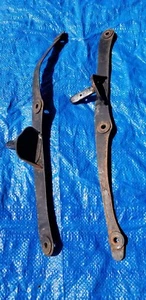 1982 HONDA CBX1000 CBX 1000 RIGHT/LEFT TURN SIGNAL LIGHT BRACKET MOUNT OEM - Picture 1 of 2