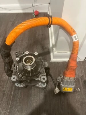 2014 2015 2016 2017 2018 2019 BMW I8 1.5L ALTERNATOR GENERATOR STARTER - Image 1 of 4