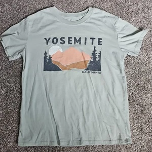 Zoe + Liv Womens Yosemite State Park California Size Medium Green Short Sleeve - Picture 1 of 7