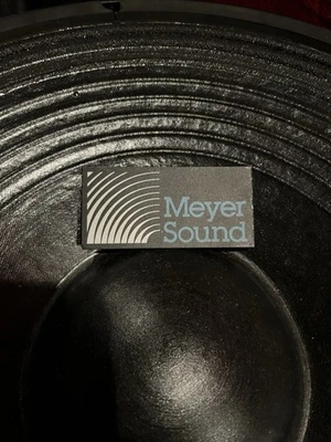 Meyer Sound Logo Badge UPA 1 X - Bild 1 von 4
