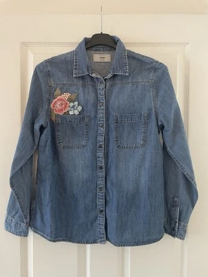 New Look A Blue Cotton Denim Collared Embroidered Floral Patch Shirt 12 - Image 1 of 3