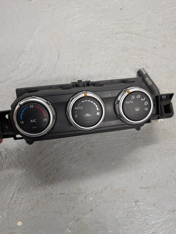 mandos acondicionadores abarth 124 spider asir Foto 1 de 1