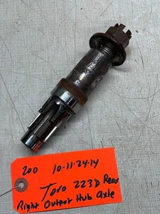 TORO Groundsmaster 223-D 4 Wheel Drive Right Rear Final Drive Hub Axel - Picture 1 of 3