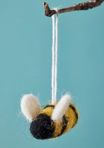 Handmade Felt Bee Hanging Decoration Easter Fairtrade Eco Plastic Free - Picture 1 of 3