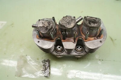 Triumph Trident T160 T160V T 160 750 V 1975 triple 750 *2095 cilindros de gama alta  Foto 1 de 4