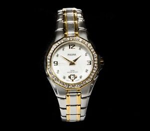 Vintage Ladies Pulsar Crystal Dial Bezel Quartz Watch - New Cell - VX82-X486