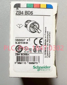 ZB4BD5 1PCS New Schneider Telemecanique ZB4 BD5 Selector Switch Head Fast ship - Picture 1 of 4