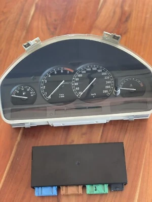 Cuadro de instrumentos BMW E31 + velocímetro EKM 840Ci 850Ci 850i 840i Foto 1 de 4