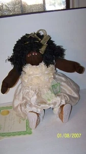 XAVIER ROBERTS CABBAGE PATCH SCULPTURE JADE ED A/A FUDGEGIRL ADOPTION/BIRTH CERT - Picture 1 of 7