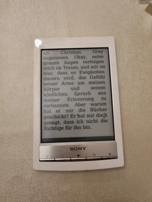 Sony PRS-T1 eBook Reader 2GB, 15,2 cm (6 Zoll) - Weiß - Bild 1 von 2