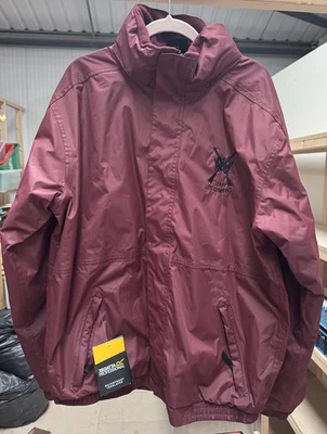Regatta Professional RAF Regiment Waterproof Jacket Burgundy Size L - Image 1 of 4