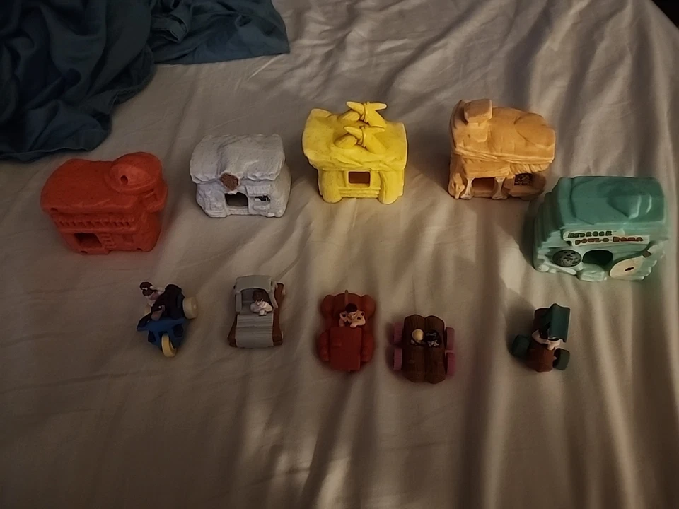 McDonald's Picapiedra Película 1993 Juego Completo 5 Garajes/Casas Juguete Happy Meal Foto 1 de 1