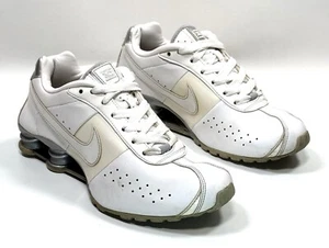 Nike Shox Classic II Laufschuhe Turnschuhe - weiß & silber - Damengröße 7 " - Bild 1 von 14