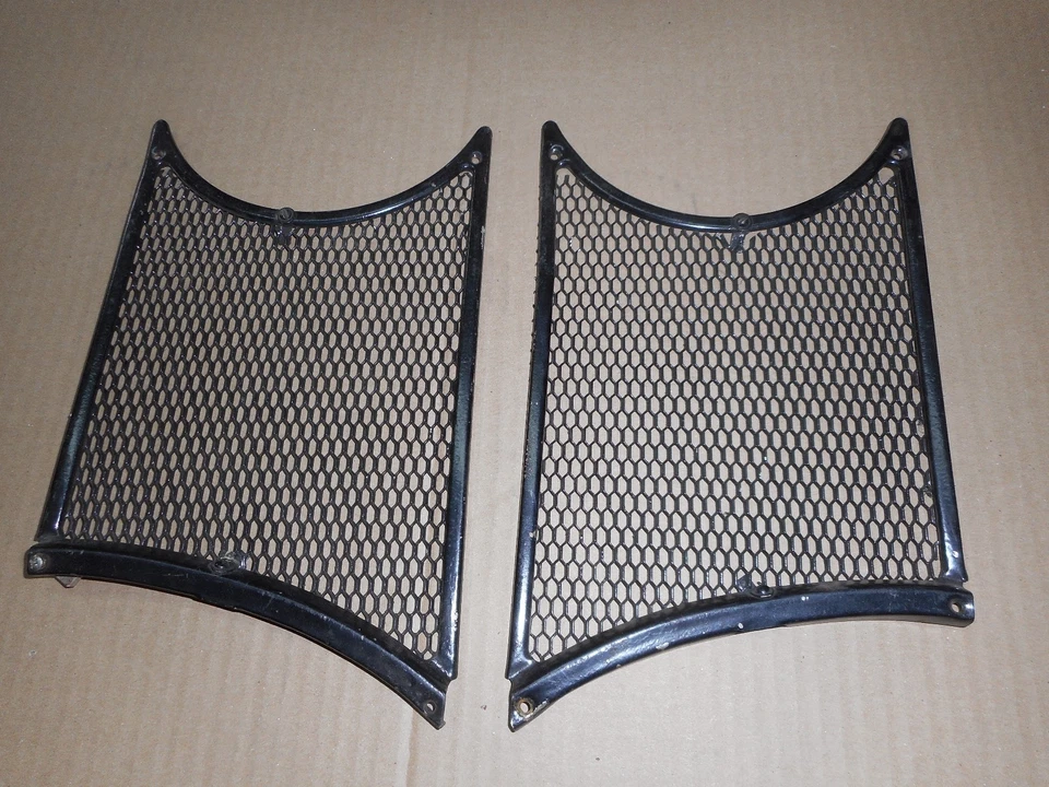 Parrilla delantera Alfa Romeo Excelente Estado Junior, Sprint GTV Foto 1 de 1