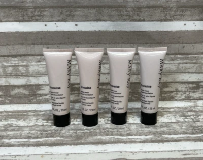 Lot of 4 New Without Box Mary Kay Timewise Matte Wear BEIGE 5 Liquid Foundation - Image 1 of 3
