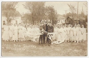 1921 May Pole Dance - REAL PHOTO Tomah, Wisconsin - Vintage Postcard - Picture 1 of 2
