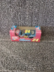 Jeff Gordon Diecast Auto von Action im Maßstab 1:64 - Bild 1 von 1