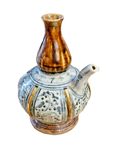 Thai Sawankhalok Polychrome Ceramic Pouring Vessel, Southeast Asia, 18th Century - Picture 1 of 15