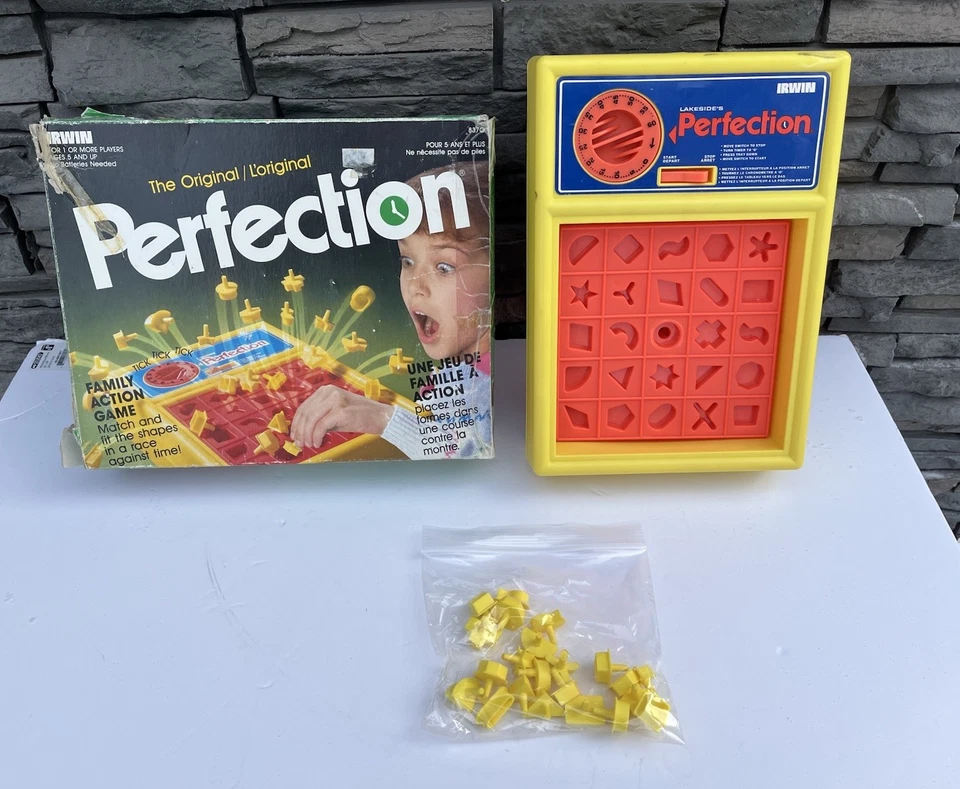 Perfection Irwin Lakeside De Colección 1987 con Caja Bilingüe Falta 3 Piezas Funciona RARO Foto 1 de 4