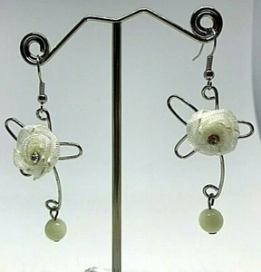 Vintage Silver Metal White Rose Diamante Drop Dangle Earrings 1980' Bridal - Picture 1 of 4
