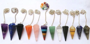 500 Gemstone Pendulums Set Crystal healing Gift Reiki spirituality wicca natural - Photo 1 sur 3