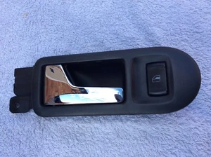 VW Golf GTI 2001 front left door handle window switch 3B2837113 - Picture 1 of 2