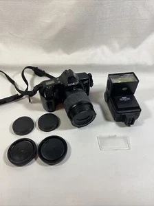 Minolta Maxxum 3000i SLR Film Camera Bundle - Picture 1 of 13