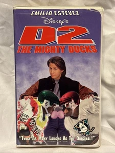 D2: The Mighty Ducks VHS 1994 Clamshell - Classic Media - Disney - Picture 1 of 7