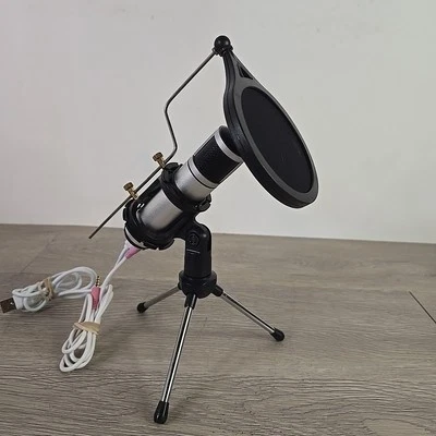 Zealsound Portable Studio Recording Microphone with Stand Condenser Silver - Image 1 of 4