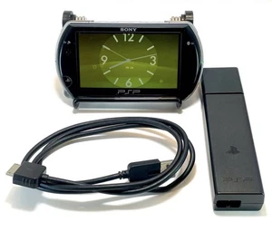 Sony PlayStation Portable, PSP Go Black - Picture 1 of 7